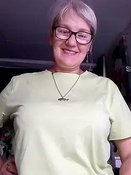 Stripchat Free Live Porn of irinamaux