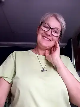 Stripchat Free Live Porn of irinamaux