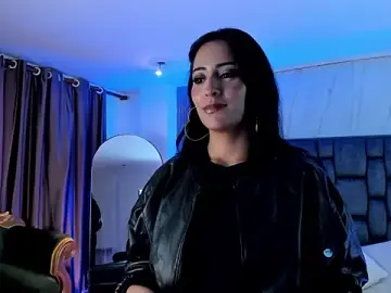 Stripchat Free Porn Cam of emy_fg