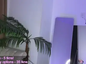Stripchat Live Sex Cam of mollie_blush