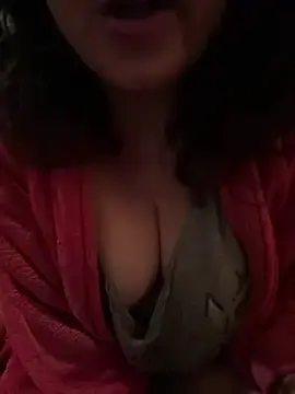 Stripchat Free Porn Cam of putinha_doo_corno