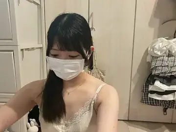 Stripchat Free Live Porn of y-u-r-a-33