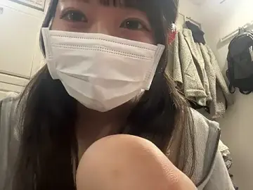 Stripchat Live Sex of y-u-r-a-33