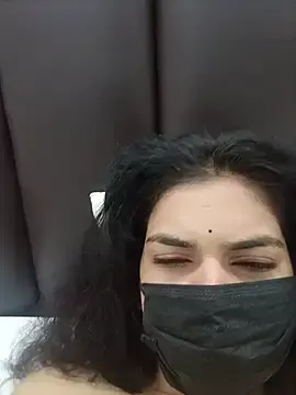 Stripchat Free Live Porn of Avnee_01