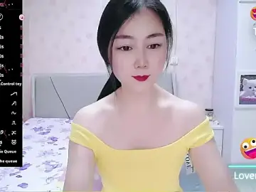 Elvira_baby from stripchat