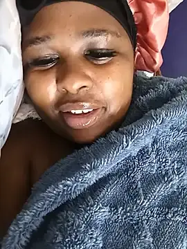 GaggingSlutXx from stripchat