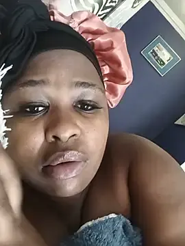 Stripchat Live Sex Cam of GaggingSlutXx