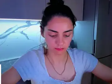 EmiliaZen from stripchat