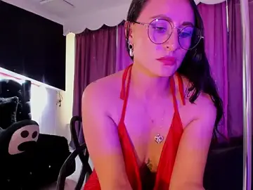 Stripchat Live Sex Cam of Coral_Gibson