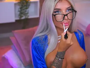 Stripchat Sex Cam of Juicy_Jessye