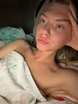 Stripchat Adult Video Chat of Lisaaa_Alisa