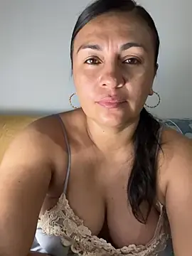 Stripchat Sex Cam of kloee_kann
