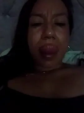 Stripchat Live Sex Cam of danna_tt