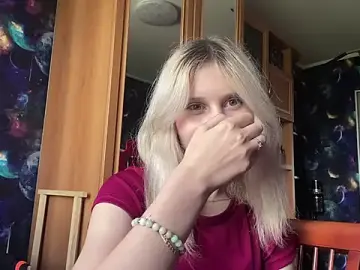 Stripchat Live Porn of Nelly_Gilbert