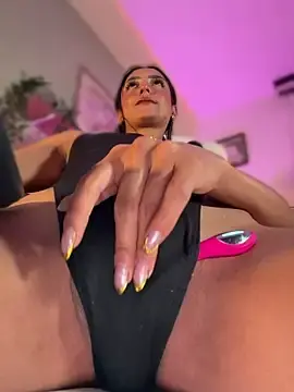 Stripchat Live Porn of isabella-rouse