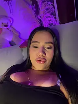 Stripchat Live Sex of AlisonBeltran1