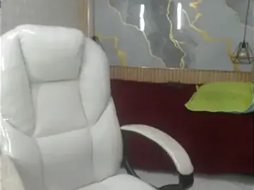 Stripchat Free Porn Cam of mommy_divine