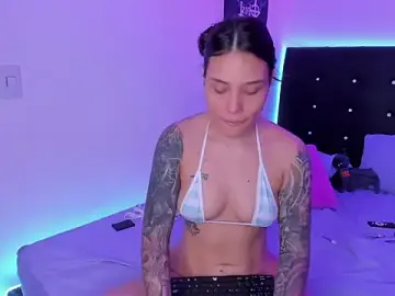 Stripchat Best live sex cam show of sweett_dirty