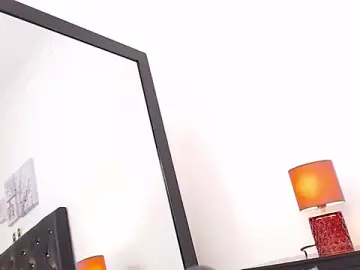 Stripchat Live Porn of MidnightBella_