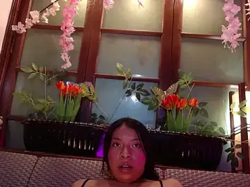 Stripchat Live Sex of samara_selene