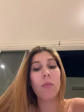 Stripchat Live Porn of Nikii__