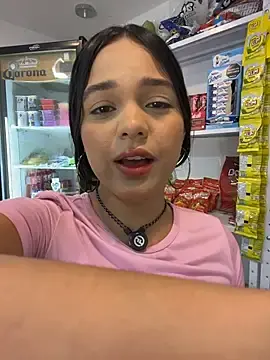 Stripchat Free Porn Cam of Bella-Ferrer