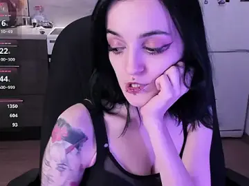miura_moon from stripchat