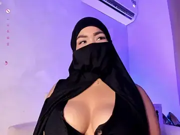 Stripchat Free Live Porn of thaira_aly