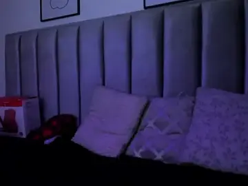 Stripchat Watch Live Sex Cams of Kitty_Gang