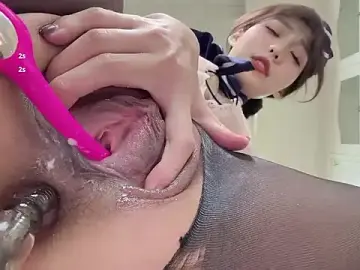 Stripchat Free Live Porn of Yaya--728