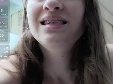 Stripchat Live Porn of SoftieSophie