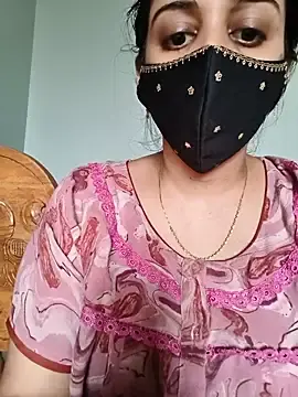 Stripchat Free Live Porn of Tamil_shalini