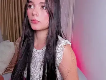 Stripchat Sex Cam of Aili_queen
