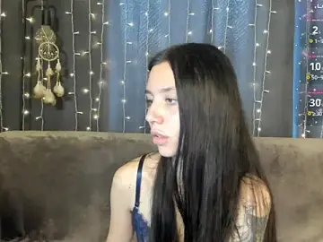Stripchat Sex Cam of Amelia_skyy