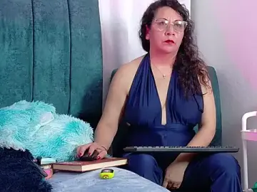 Stripchat Watch Live Sex Cams of marisol1977hot