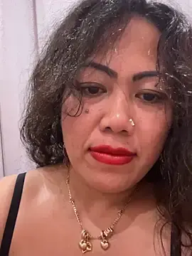 Stripchat Best Webcam of Lindarossyta