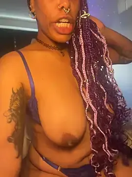 Stripchat Best live sex cam show of Lunalovesyou8