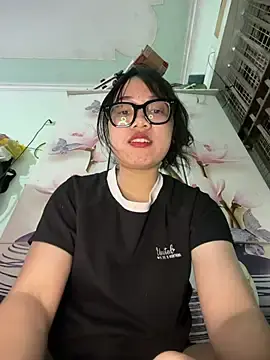 Stripchat Live Sex of Emmiuuuu03