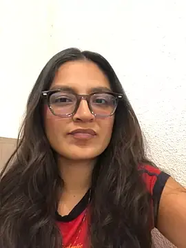 Stripchat Live Sex Cam of Gia_Mazzon