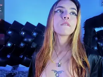 Stripchat Free Porn Cam of isis_jhempss