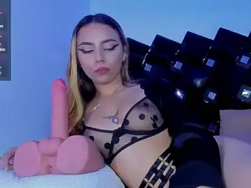 Stripchat Watch Live Sex Cams of isis_jhempss