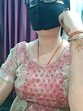 Stripchat Sex Cam of Aishwaryaa_69