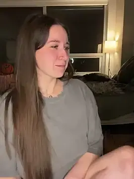 nerdynina from stripchat