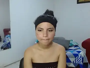 Stripchat Adult Webcam of kimmyfuckass