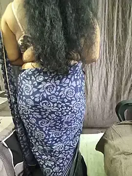 Stripchat Sex Chat of bhuvana_555