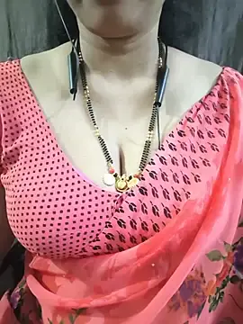 Stripchat Adult Video Chat of bhuvana_555