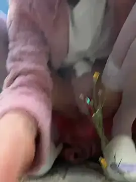 Stripchat Best live sex cam show of feuchtes__traumchen