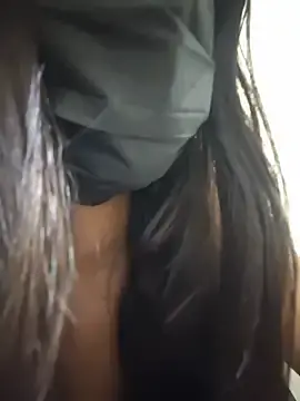 Stripchat Free Porn Cam of RAGNI-Love