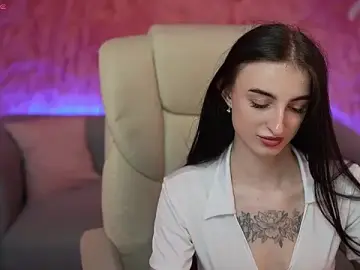 Stripchat Live Sex of EmilyyMoon