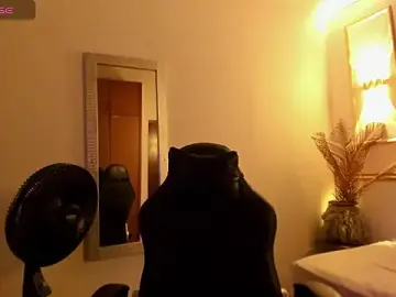 mistress_flame from stripchat